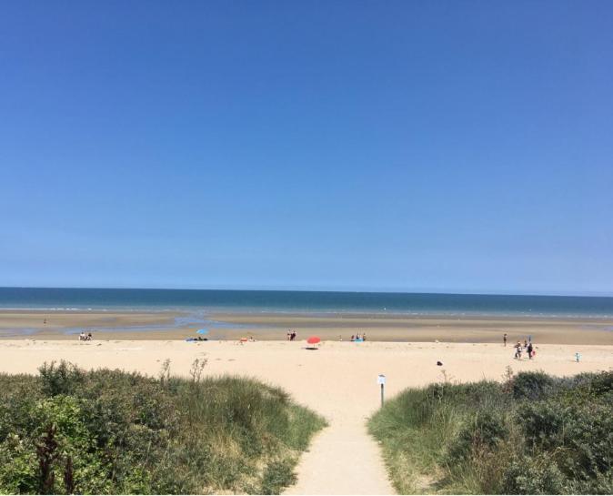 Les Alises Apartment Merville-Franceville-Plage Exterior photo